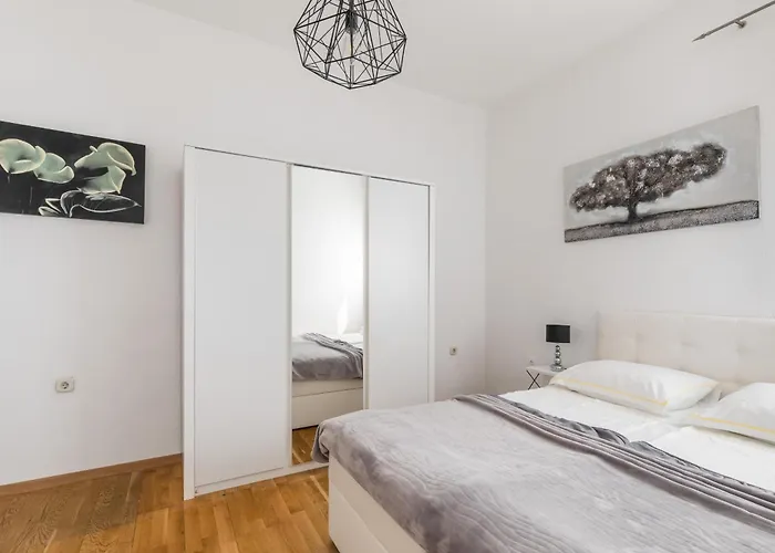 Sweet Dreams Apartament Sutivan